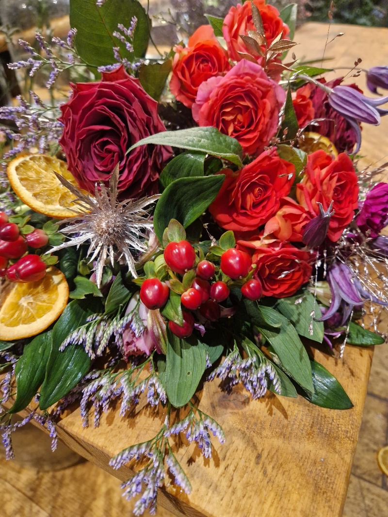 Lovelace & Green Winter Bouquet