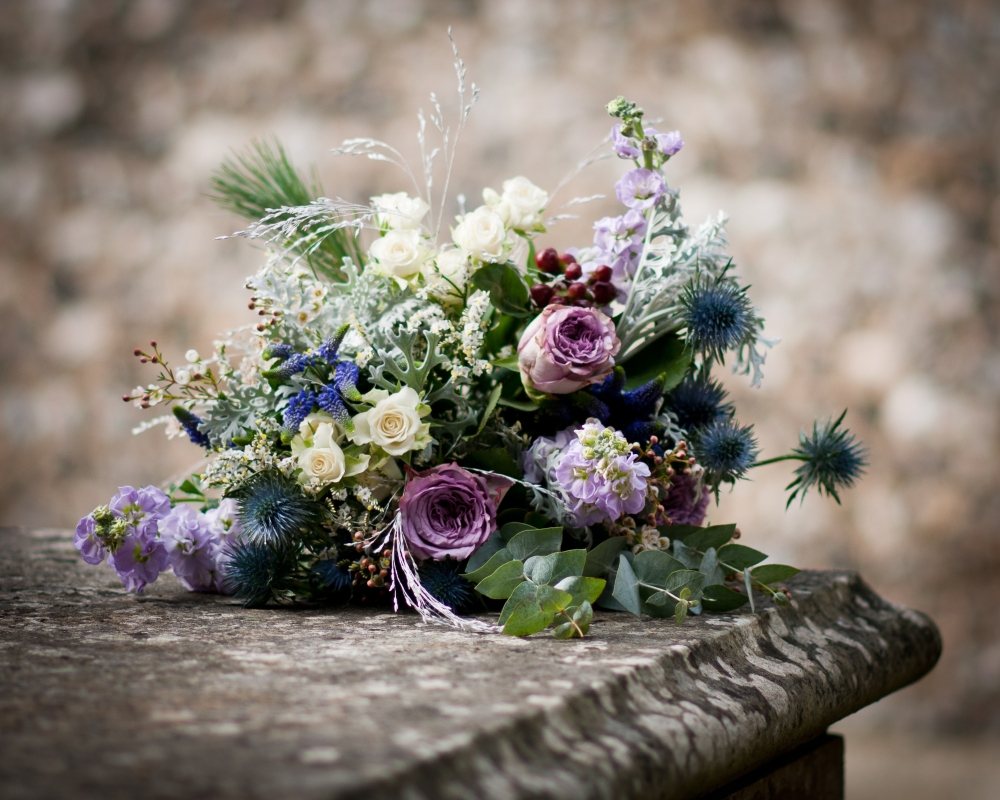 Lovelace & Green Winter Bouquet